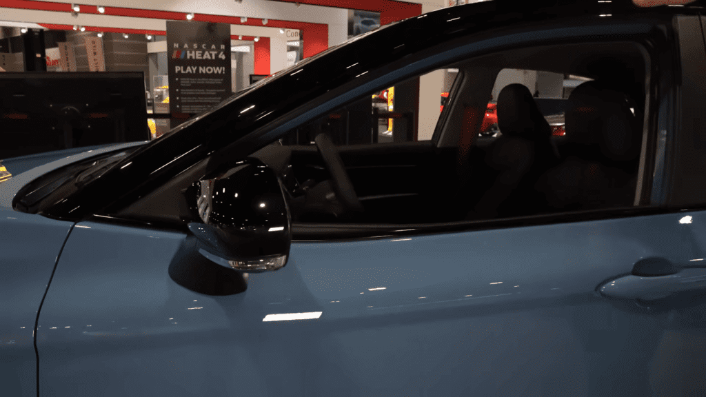 Toyota Camry TRD mirror